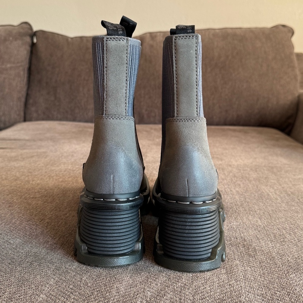 DR. MARTENS Corran Chelsea Boot - Picture 11 of 14